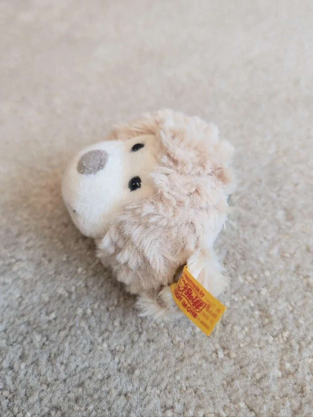 Hello, I am Steiff Bingo Monkey Keyring